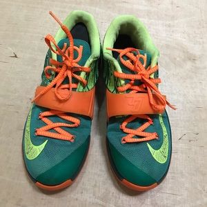 Nike KD 7 Weatherman Basketball Shoes Youth Size 6.5 Rare Green Orange